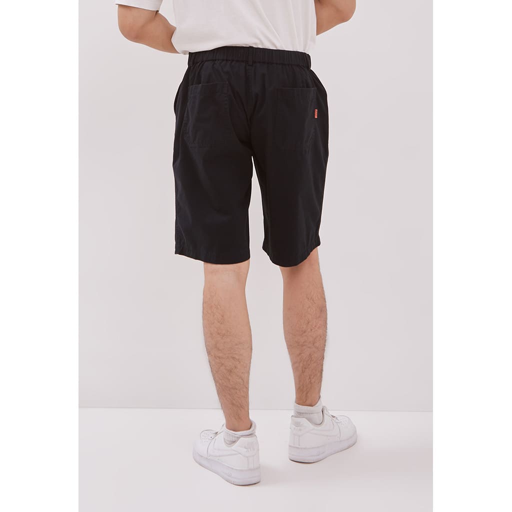 DUST Celana Short Pant Louie Hitam (DM.3401)