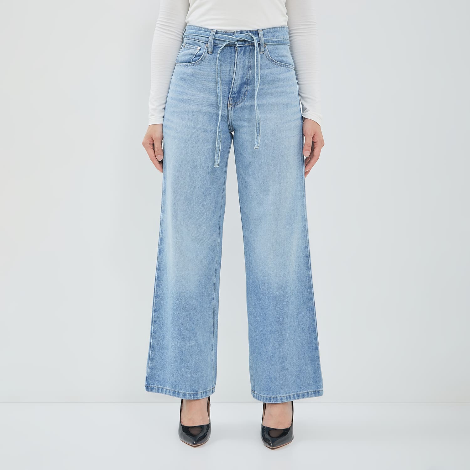 DUST Celana Loose Straight Jeans Lanika Light Blue (D.39170)