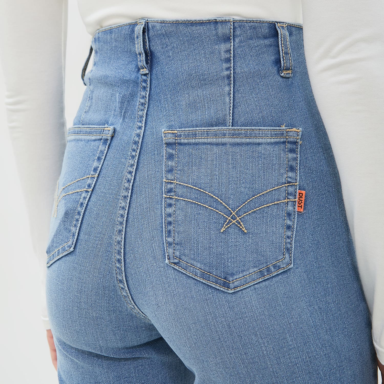 DUST Celana Cropped waistless Wide Leg Jeans Nayra Light Blue (D.39180)