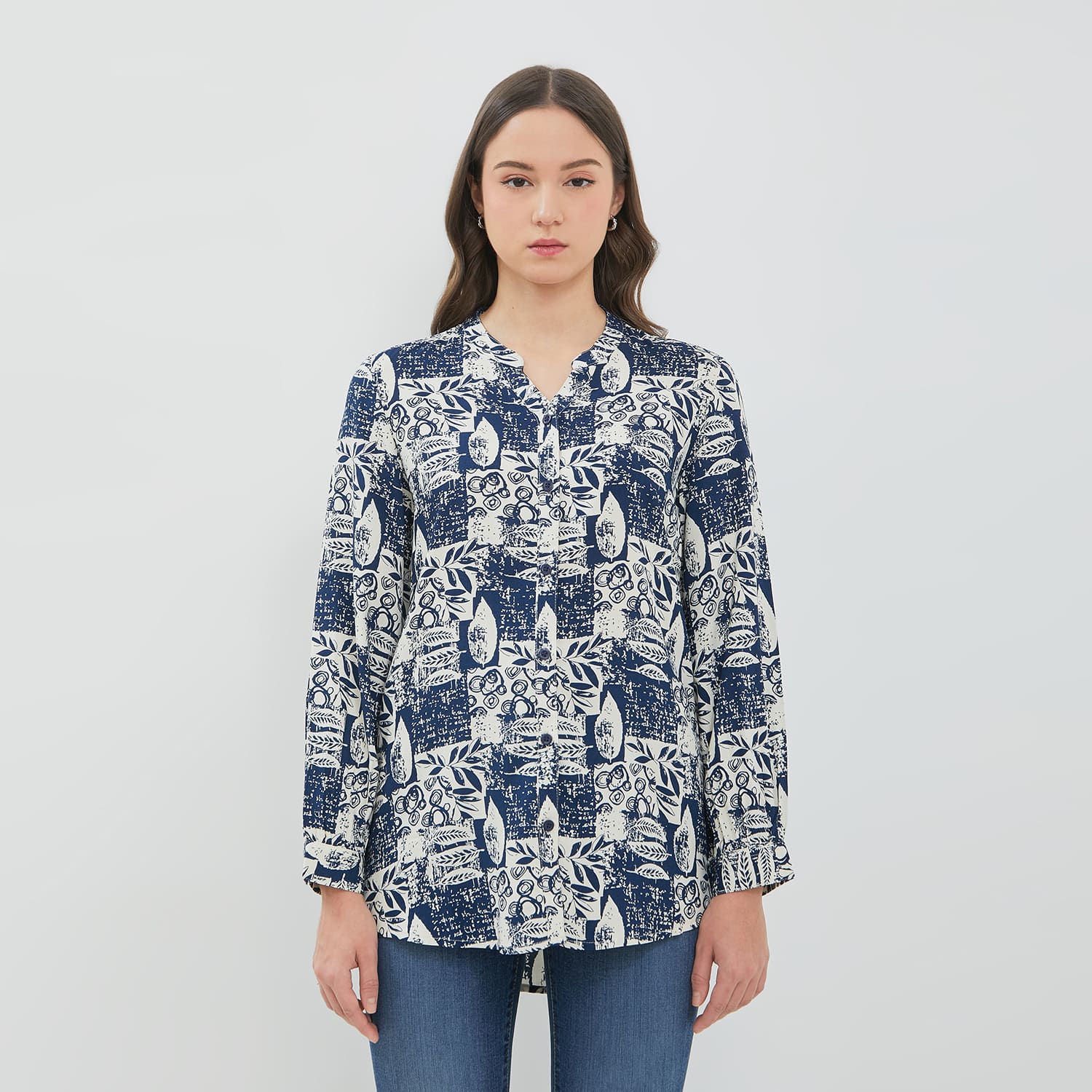 DUST Blouse Narva Abstrak Navy ECOVERO™ Comfease (D.116561)