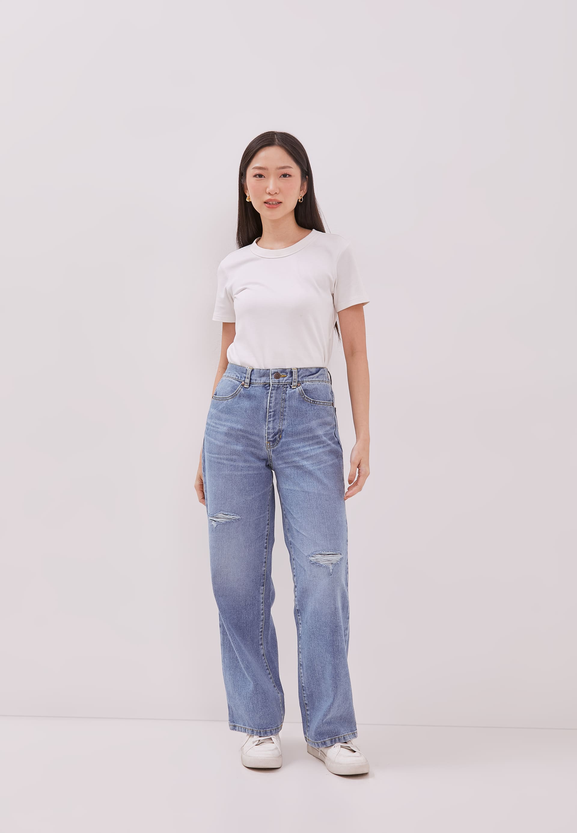 DUST Celana High Loose Jeans Sinra Light Blue Comfease (D. 39122)