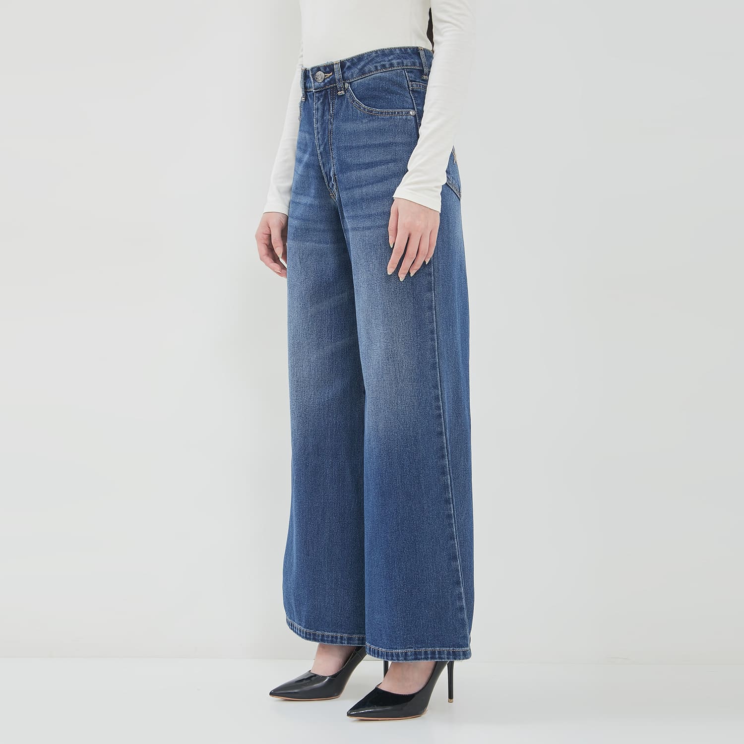 DUST Celana Palazzo Jeans Jaina Medium Light Blue (D.39186)