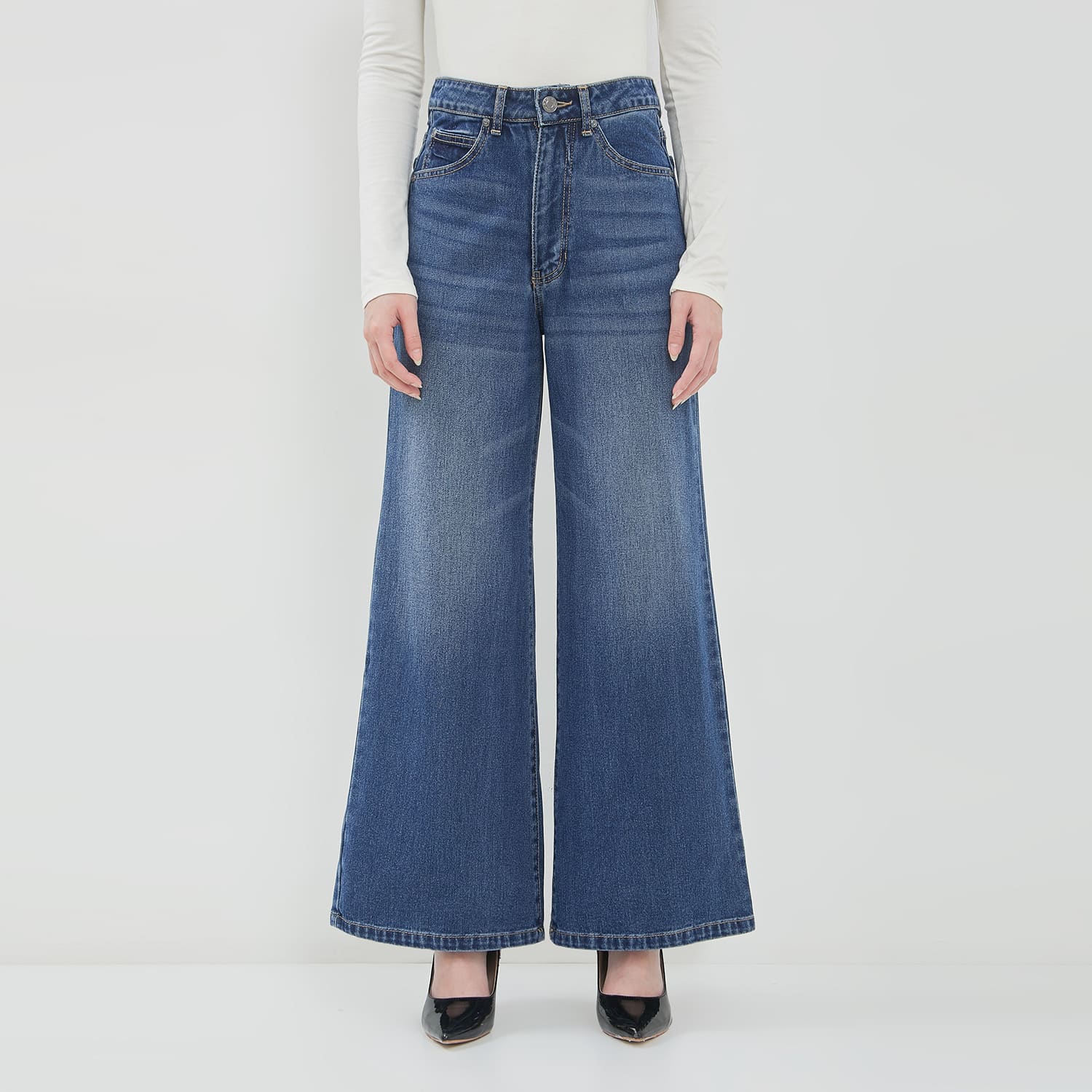 DUST Celana Palazzo Jeans Jaina Medium Light Blue (D.39186)