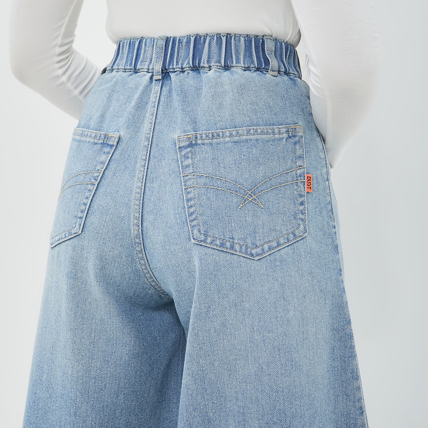 DUST Celana Baggy Jorts Denim Narumi Light Blue (D.3229)