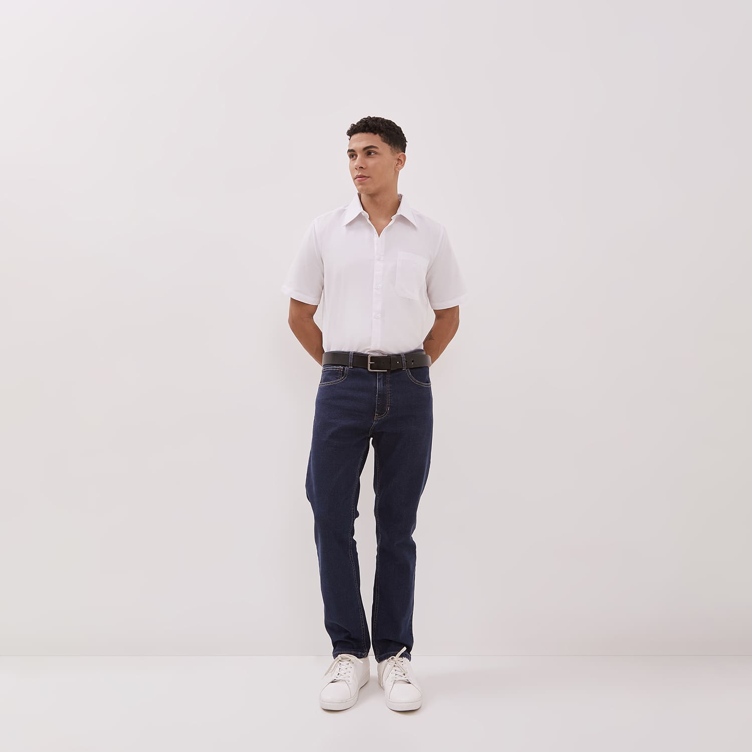 DUST Celana Straight Jeans Baril Medium Dark Blue (DM.3104)